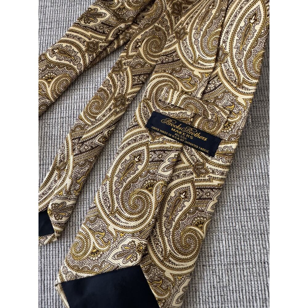 Brooks Brothers Maker's &Merchants Mens Tie parsley gold print Silk 3 3/8" x 58"